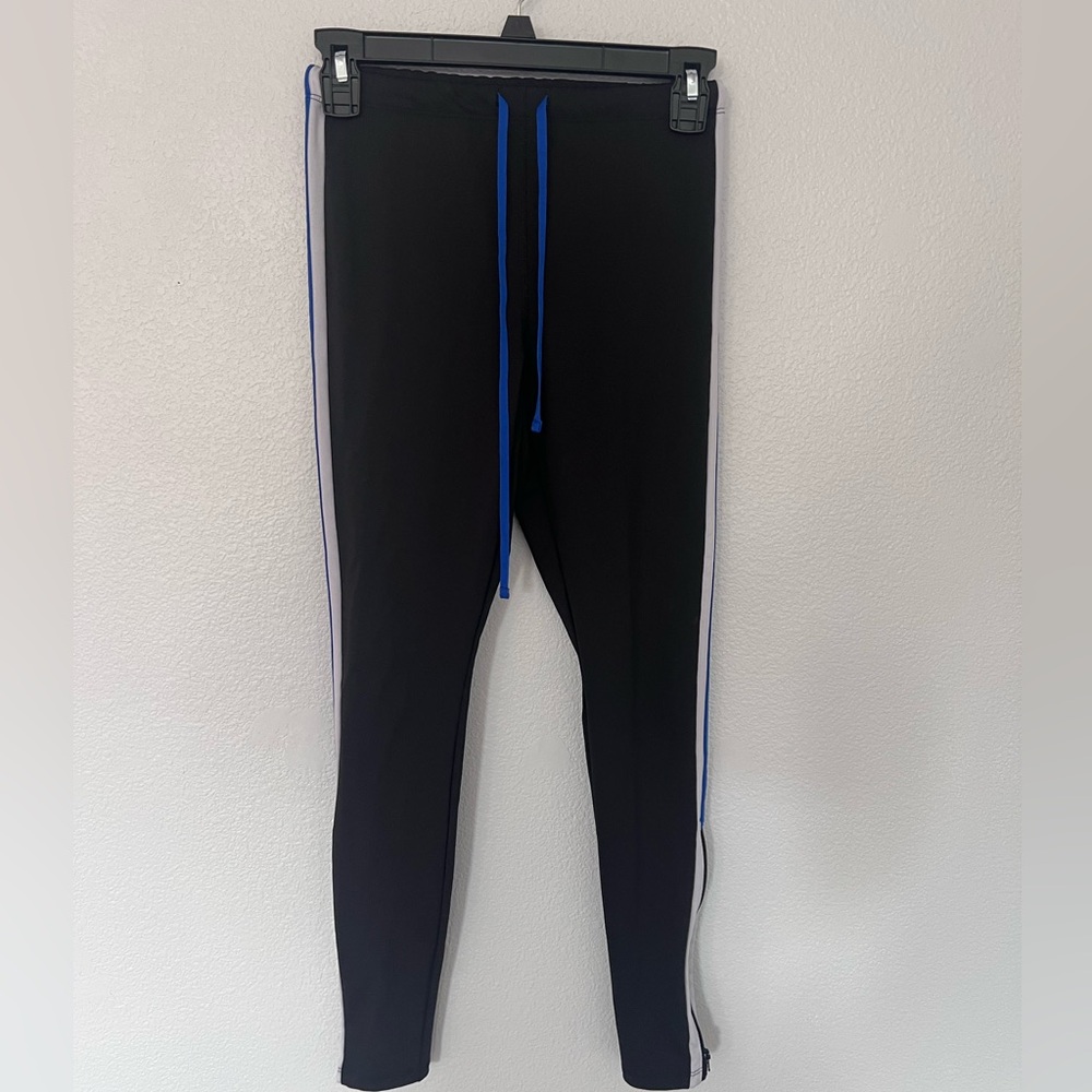 Forever 21 Black White Blue Striped Leggings Size Small